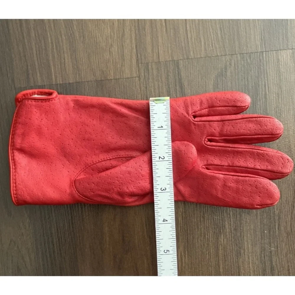 Vintage Red Perforated Leather Gloves Lined Women's Fall Winter M/ 7